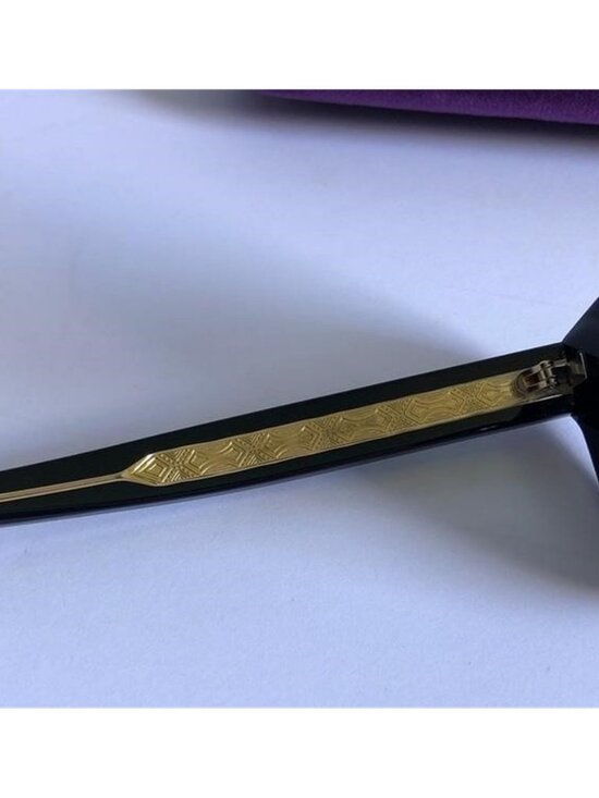 New Authentic Gucci GG0912s 001 Black Sunglasses with Purple & Gold Case